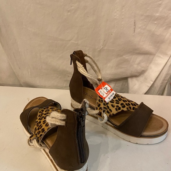 DIBA.True leather & cow hair leopard print wedge sandals size 8 NWT - Picture 4 of 7